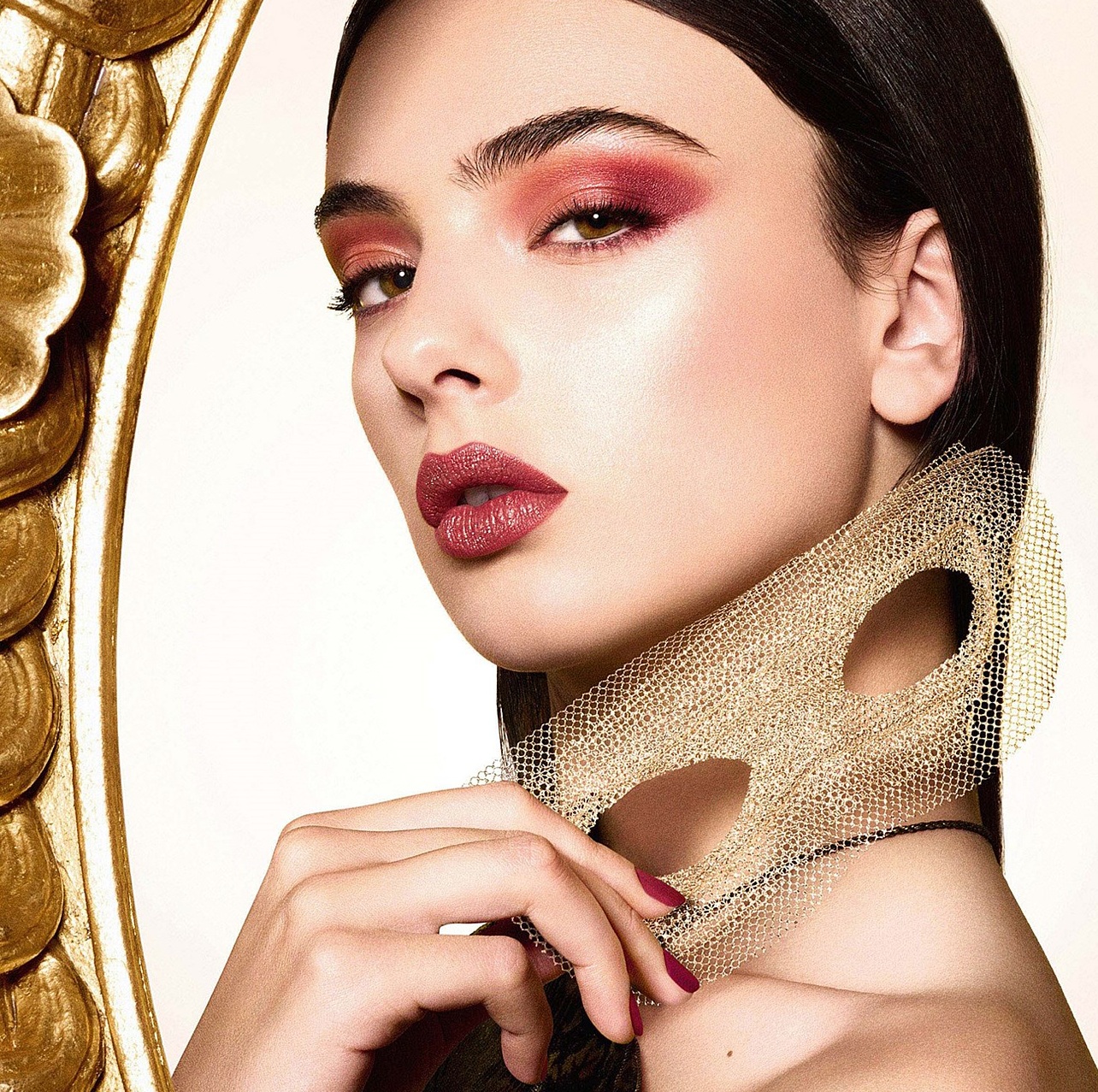 diorshow-5-couleurs-couture-dior-червени-сенки-за-очи